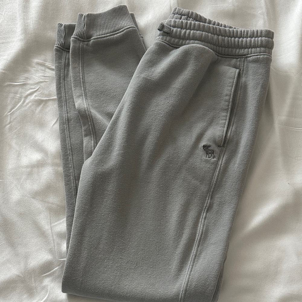 abercrombie kids Gray Fleece Joggers